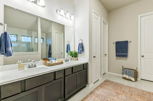 1337 Lakeside Creek Road, Magnolia, TX 77354