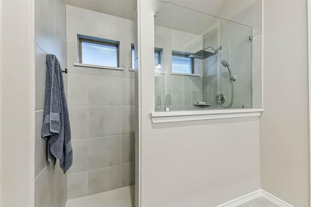 1337 Lakeside Creek Road, Magnolia, TX 77354