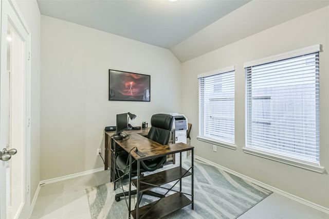 1337 Lakeside Creek Road, Magnolia, TX 77354