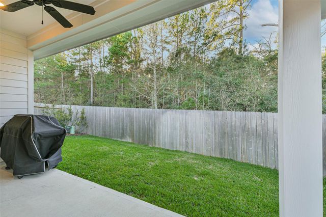 1337 Lakeside Creek Road, Magnolia, TX 77354