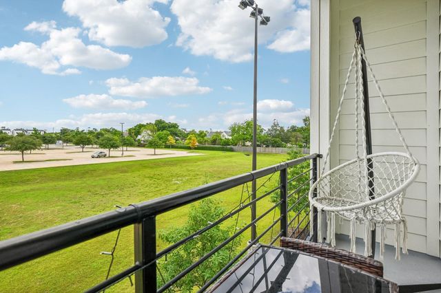 6314 Chelsea Falls Lane, Houston, TX 77008