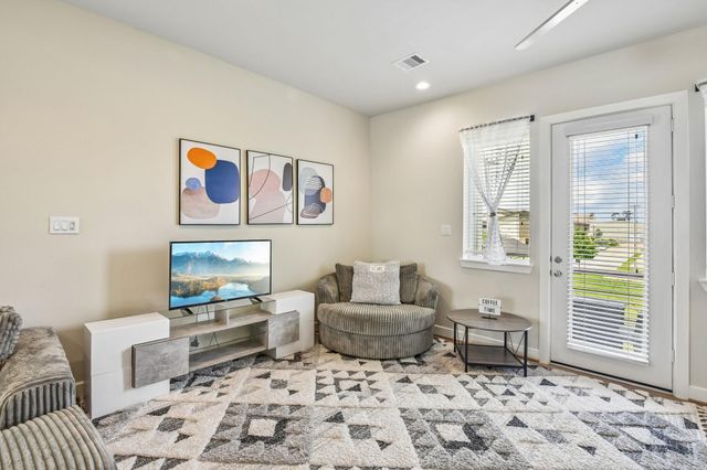 6314 Chelsea Falls Lane, Houston, TX 77008