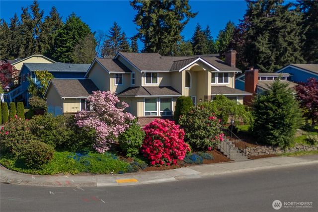 32724 6th Avenue SW, Federal Way, WA 98023