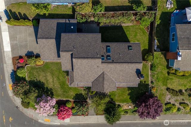 32724 6th Avenue SW, Federal Way, WA 98023