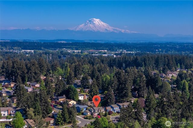 32724 6th Avenue SW, Federal Way, WA 98023