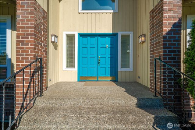 32724 6th Avenue SW, Federal Way, WA 98023