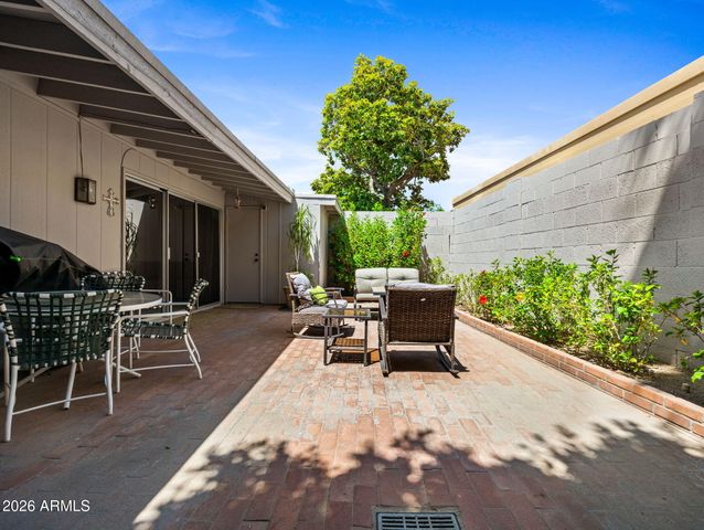 5629 N 17TH Street, Phoenix, AZ 85016