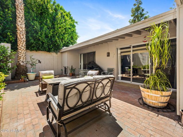 5629 N 17TH Street, Phoenix, AZ 85016