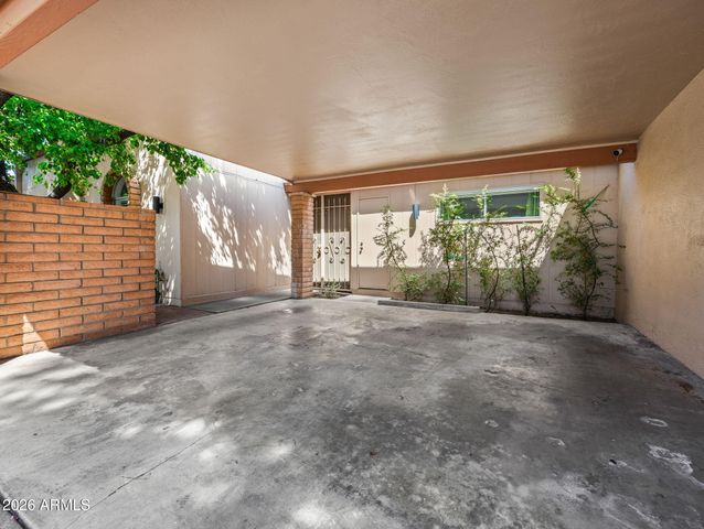 5629 N 17TH Street, Phoenix, AZ 85016