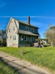 13004 Wilfred Street, Detroit, MI 48213