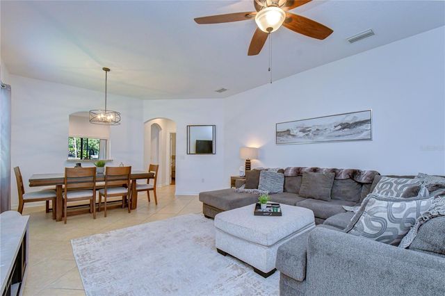 7847 TUSCANY WOODS DRIVE, Tampa, FL 33647