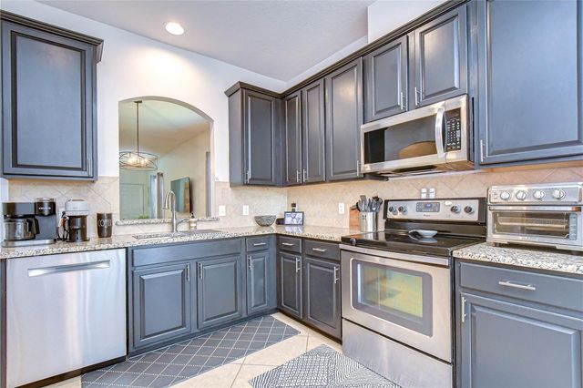 7847 TUSCANY WOODS DRIVE, Tampa, FL 33647