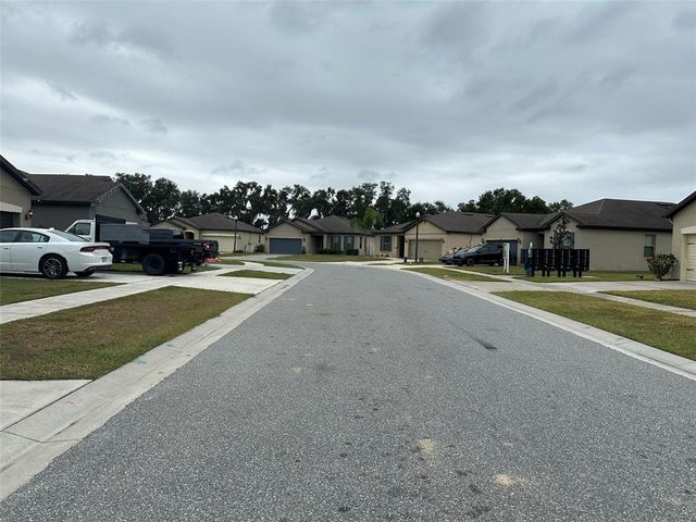 8581 RINDGE ROAD, Polk City, FL 33868