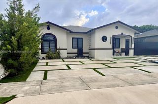 12456 SW 198th St, Miami, FL 33177
