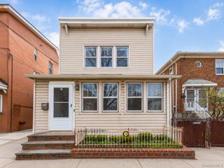 61-17B 165th Street, Fresh Meadows, NY 11365