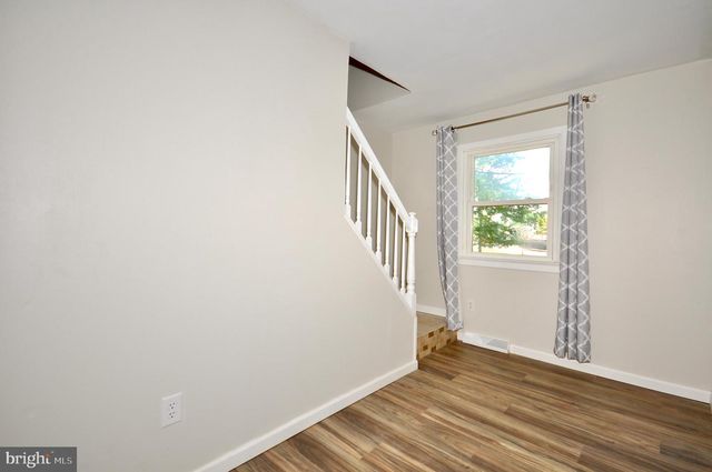735 CLAIRE RD, Warminster, PA 18974