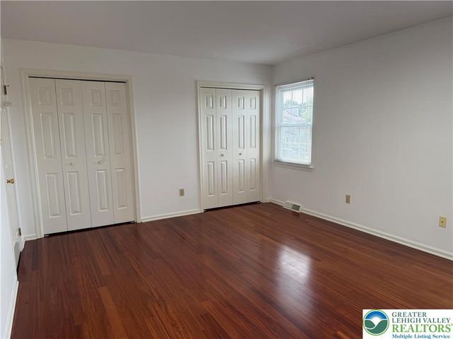 1004 Briarwood Drive, Bethlehem Twp, PA 18020