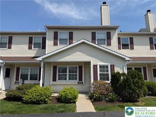 1004 Briarwood Drive, Bethlehem Twp, PA 18020