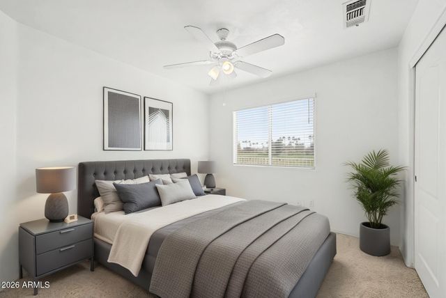 247 W OXFORD Lane, Gilbert, AZ 85233