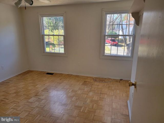 10145 GOODIN CIR, Columbia, MD 21046