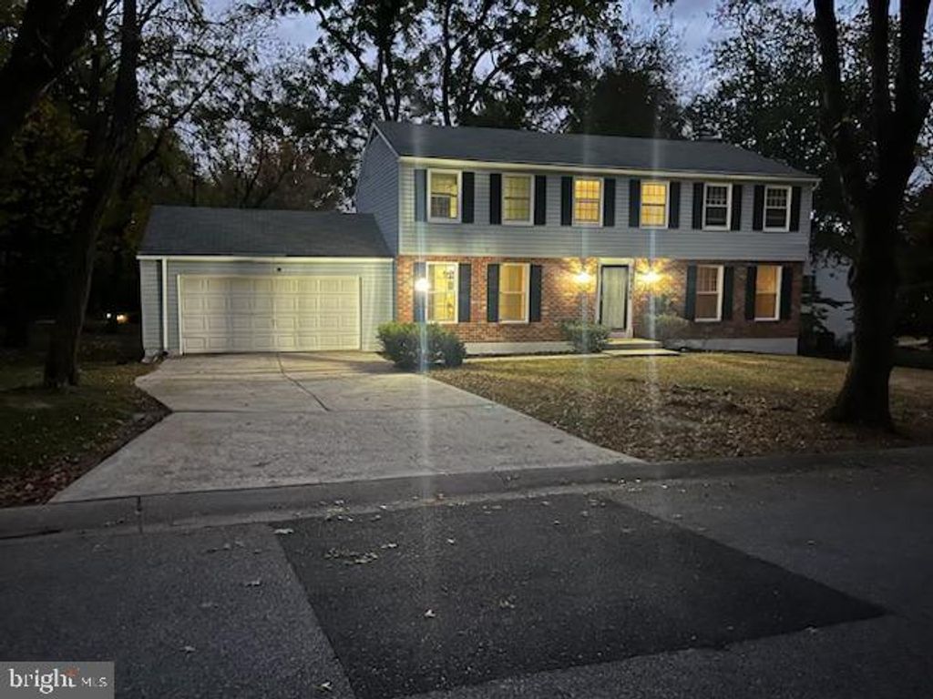 10145 GOODIN CIR, Columbia, MD 21046