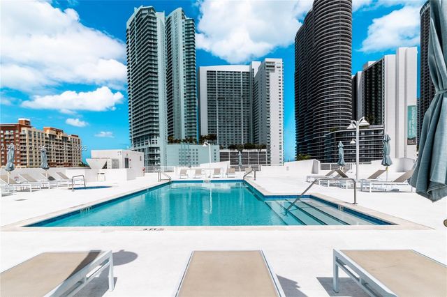 275 NE 18st 1110, Miami, FL 33132