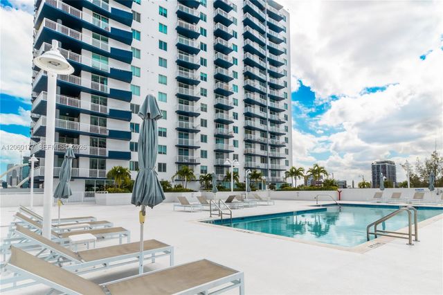 275 NE 18st 1110, Miami, FL 33132