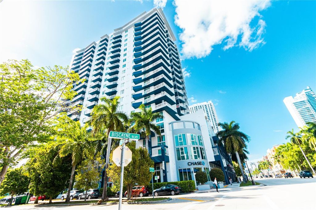 275 NE 18st 1110, Miami, FL 33132