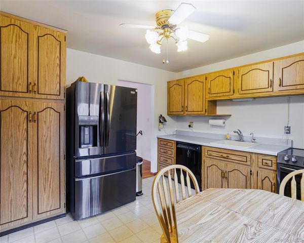 5 Junard Boulevard, Port Jefferson Station, NY 11776