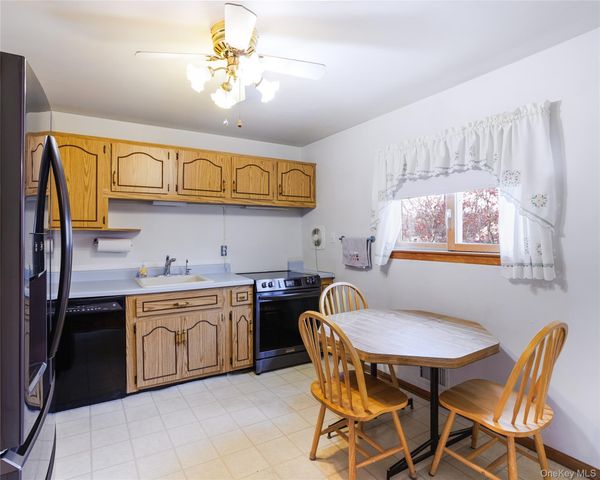 5 Junard Boulevard, Port Jefferson Station, NY 11776