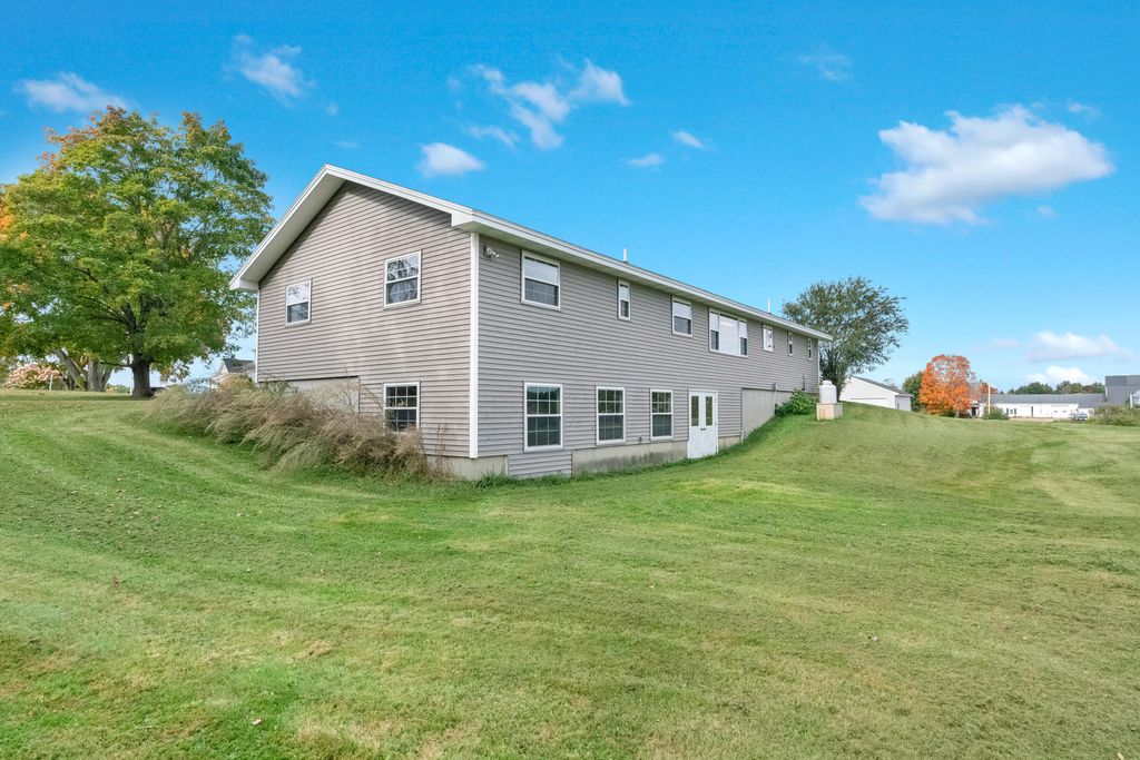 105 River Road, Windham, ME 04062 — photo 5