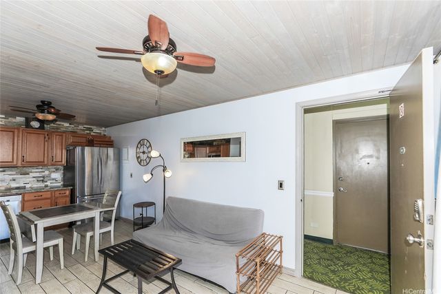 2240 Kuhio Avenue 2006, Honolulu, HI 96815