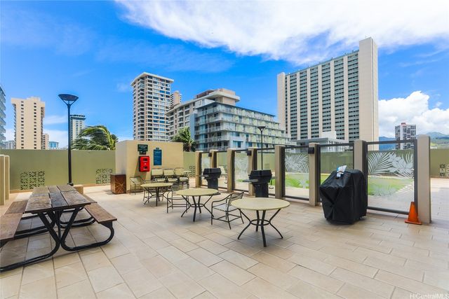 2240 Kuhio Avenue 2006, Honolulu, HI 96815
