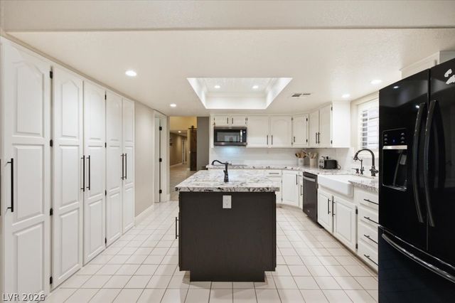 6191 Lindell Road, Las Vegas, NV 89118