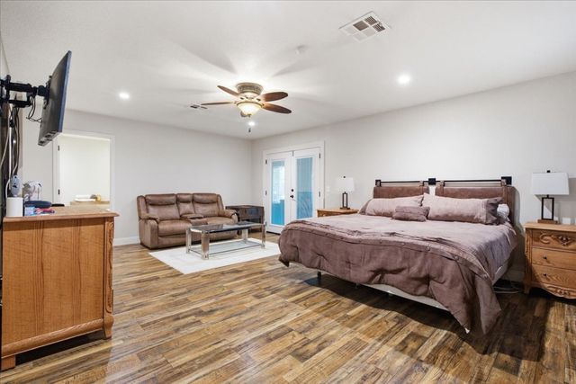 6191 Lindell Road, Las Vegas, NV 89118