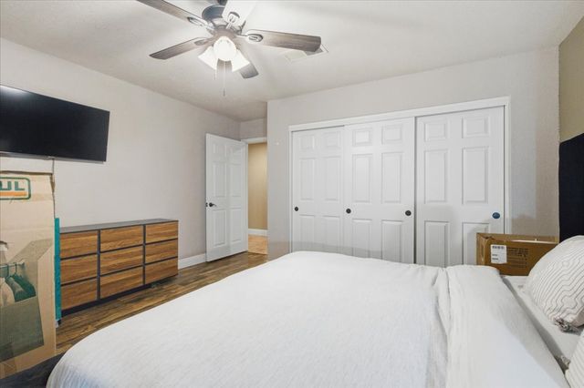 6191 Lindell Road, Las Vegas, NV 89118