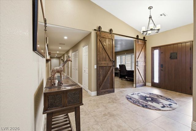 6191 Lindell Road, Las Vegas, NV 89118