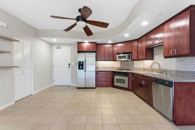 550 15th St 206, San Diego, CA 92101