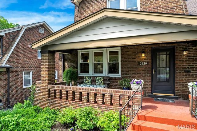 7329 Bruno Avenue, Richmond Heights, MO 63117