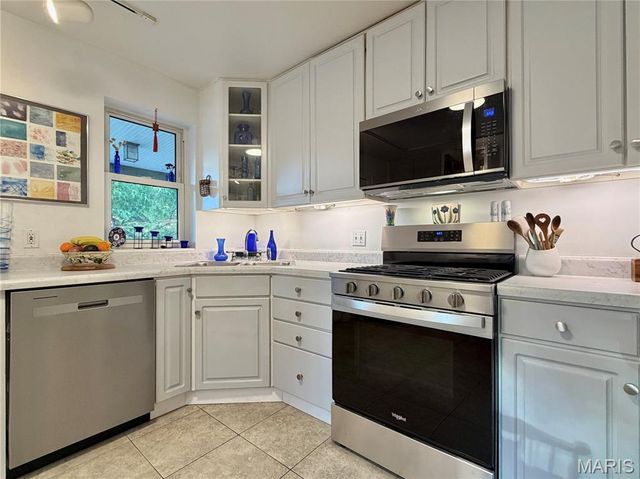 7329 Bruno Avenue, Richmond Heights, MO 63117