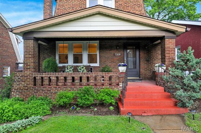 7329 Bruno Avenue, Richmond Heights, MO 63117