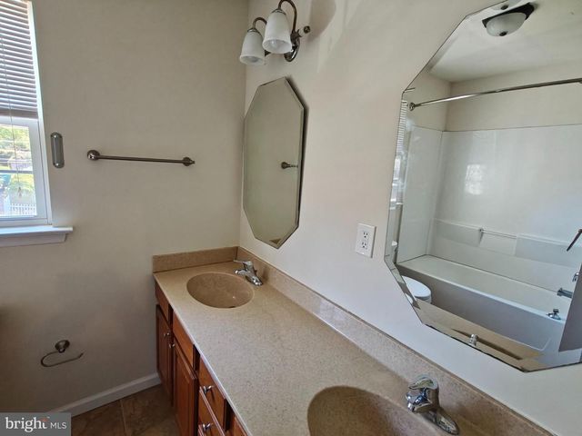 4779 BOSTON AVE, Feasterville Trevose, PA 19053