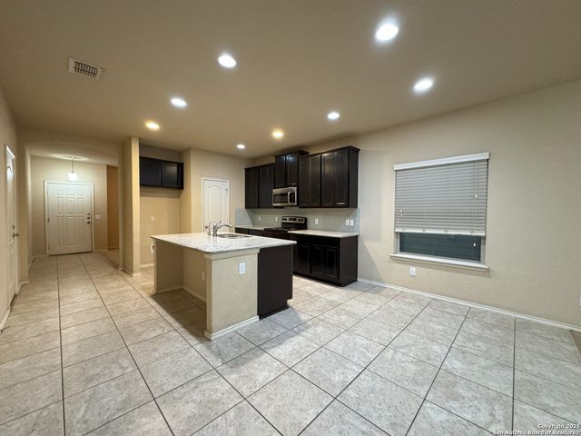 10515 Ashbury, San Antonio, TX 78245