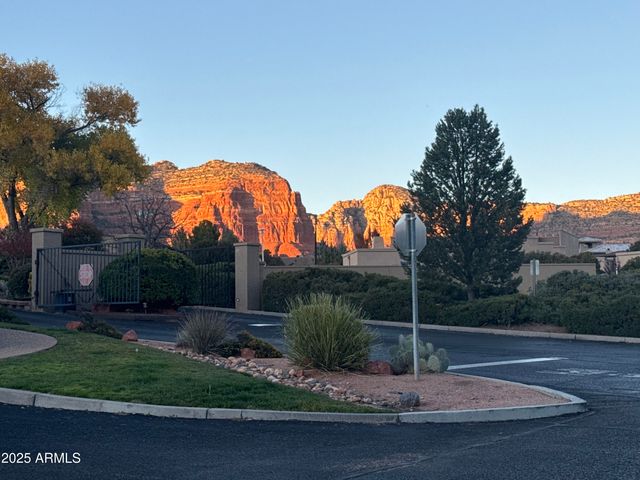 239 Canyon Mesa Drive, Sedona, AZ 86351