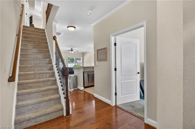 487 Old Colonial WAY, Newport News, VA 23608
