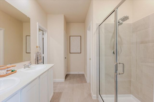 1221 Brazil Street, Azle, TX 76020