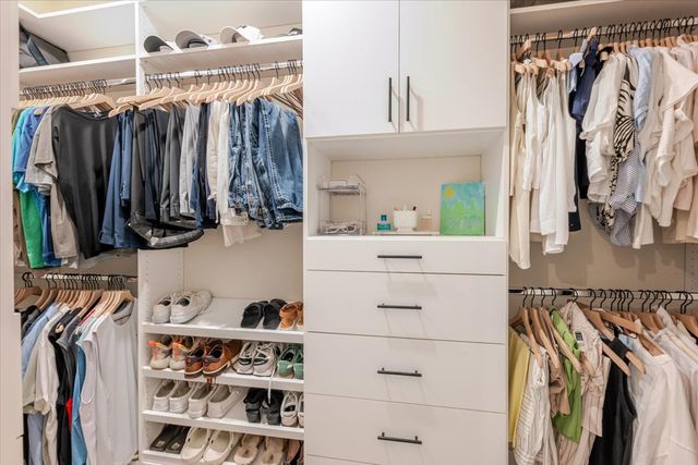 1221 Brazil Street, Azle, TX 76020