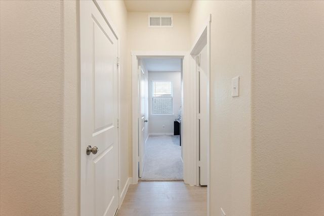 1221 Brazil Street, Azle, TX 76020