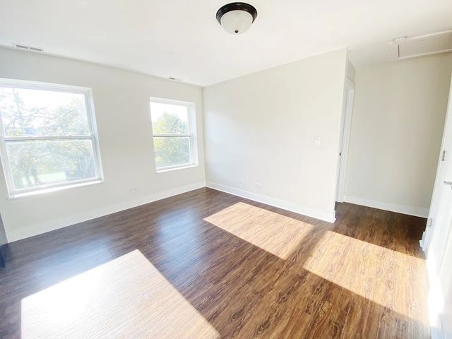 2959 N Hamlin Avenue 3A, Chicago, IL 60618