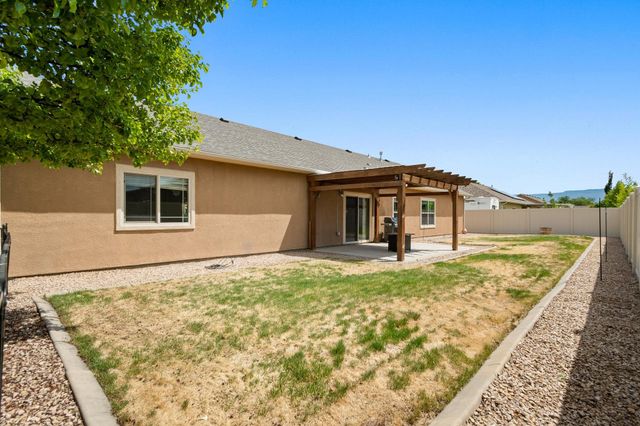 2925 Brook View Lane, Grand Junction, CO 81503